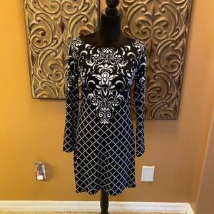 WHBM long sleeve dress. Size small.